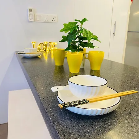 Est Bangsar Kl Sentral By Deurban Apartment Kuala Lumpur Luaran gambar